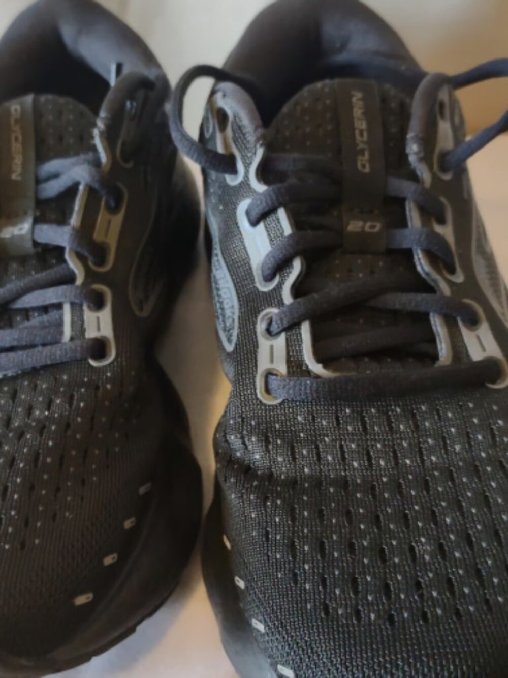 Brooks Glycerin 20 Running Womens 8.5 B Medium Black 1203691D020 Good